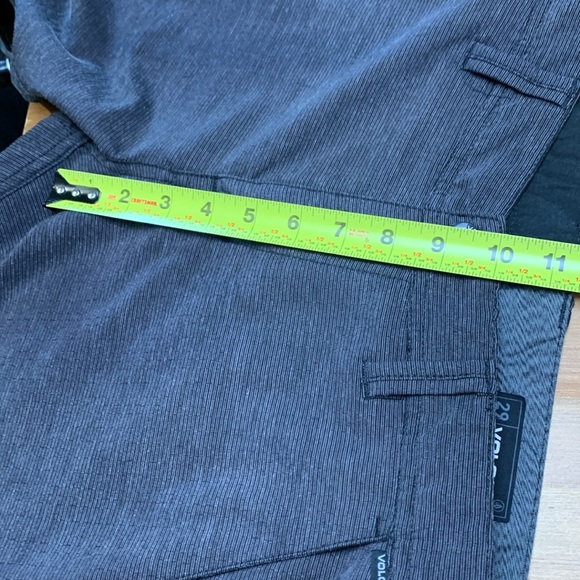 Volcom Surf & Turf Board Shorts- Lightweight, Quick Dry - Picture 8 of 11